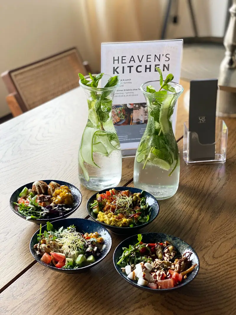 Heaven‘s Kitchen meets H3 Yoga Studio