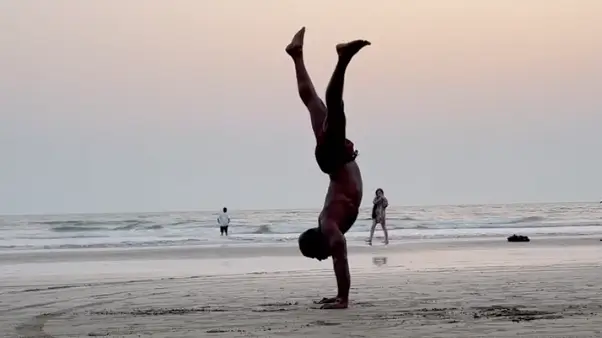 Neu im Team: Bablu Marik aus Indien bereichert unser Yogalehrer-Team